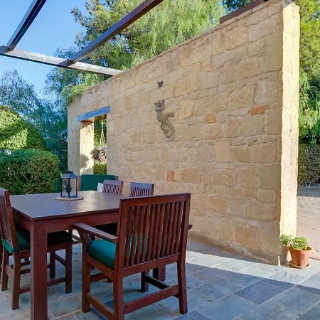 111 Deilino Stunning Sea Views, Aphrodite Hills *