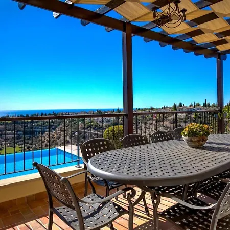 Villa 111 Deilino Stunning Sea Views, Aphrodite Hills *