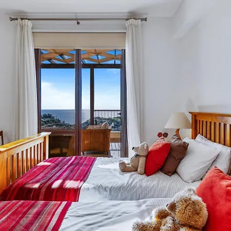 Villa 111 Deilino Stunning Sea Views, Aphrodite Hills *