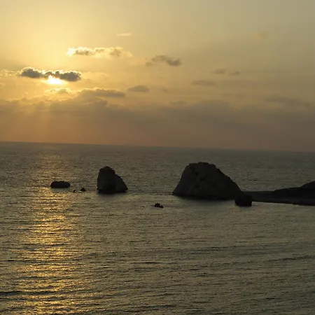 111 Deilino Stunning Sea Views, Aphrodite Hills Villa *